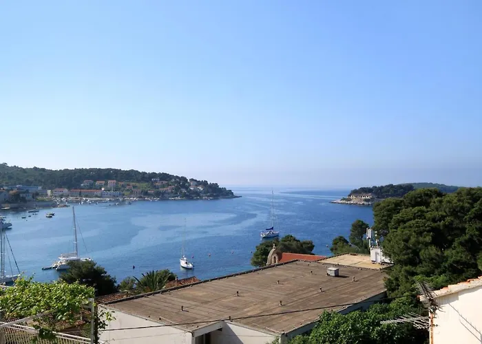 Апартаменты By The Sea Hvar - 591