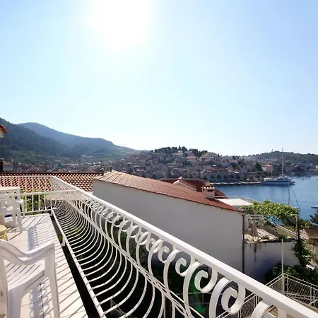 By The Sea Hvar - 591 Χβαρ