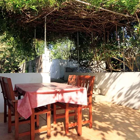 By The Sea Hvar - 591 Apartman